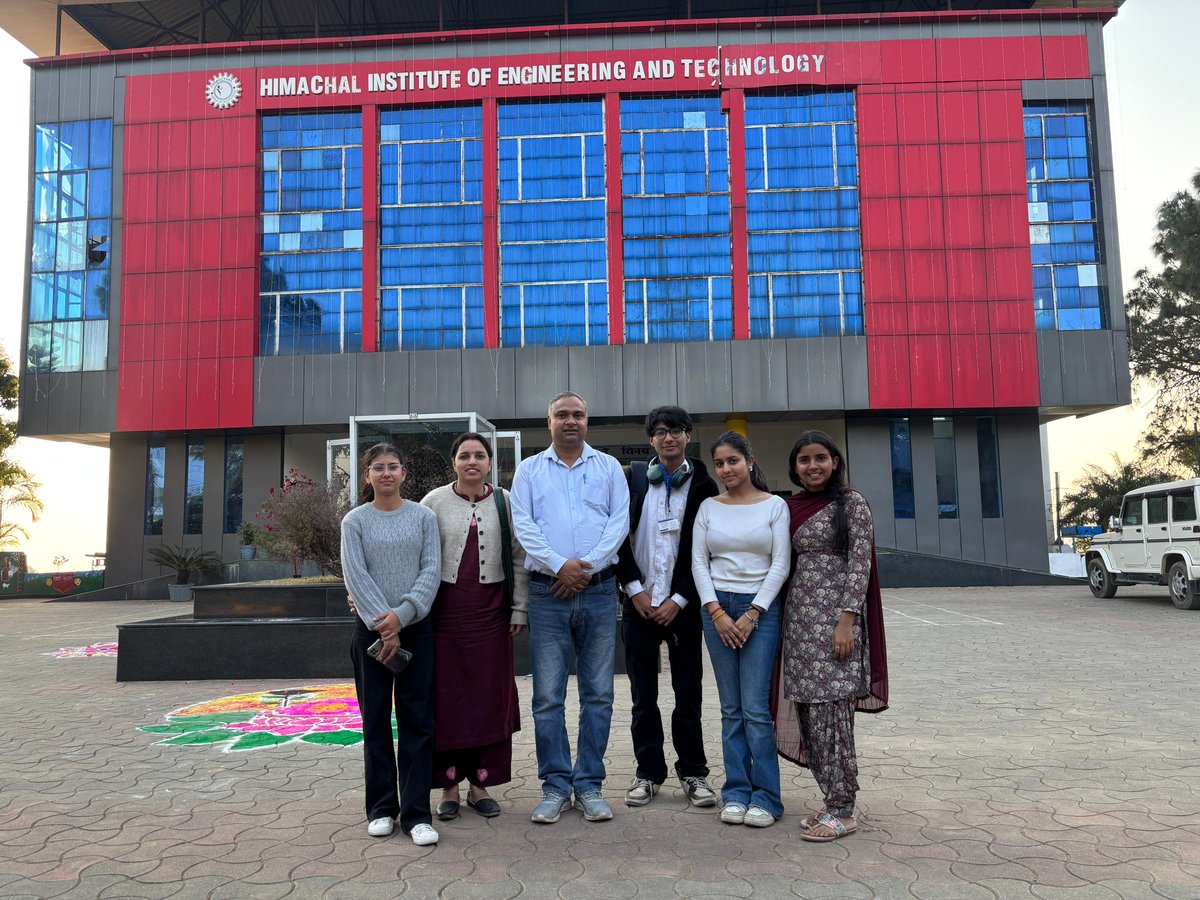 ghecbilaspur_hp's tweet photo. Proud moment for Government Hydro Engineering College at the Youth Fest hosted by HIET Shahpur. Abhay (1st Year, EE) secured 3rd place in Solo Performance – Bharatanatyam.Shagun (2nd Year, CSE) and Disha (1st Year, CSE) also represented GHEC at the fest
#GHEC #YouthFest https://t.co/VWaaOBy0Mr