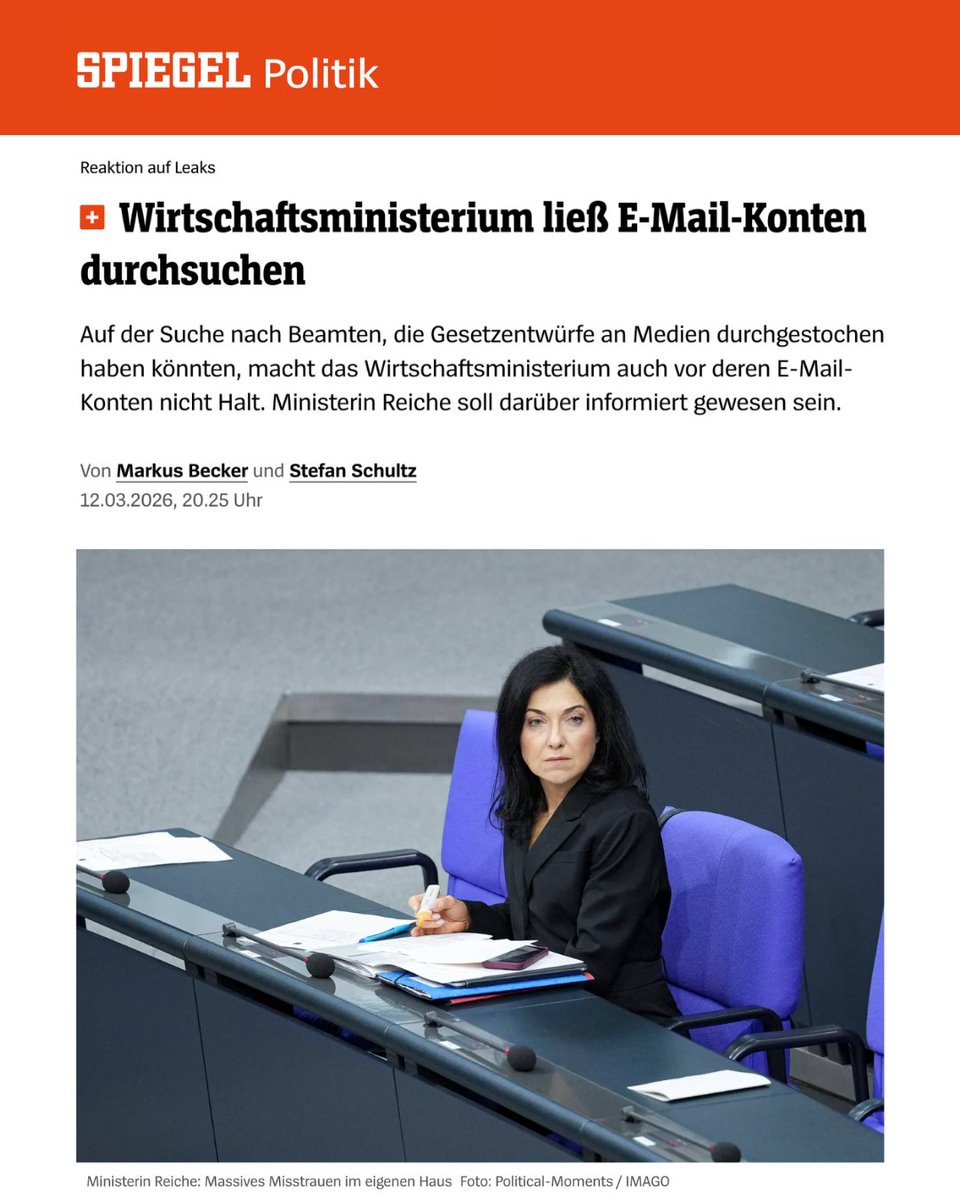 Storch_i tweet media