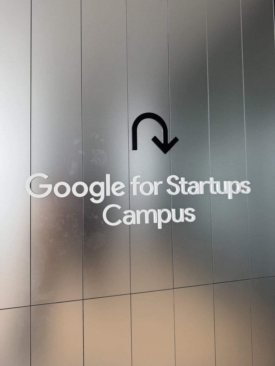 今日は朝からこちらへ！
「所作美」を訪ねて。

#テクノロジー
#身体
#デザイン人類学 
#ces