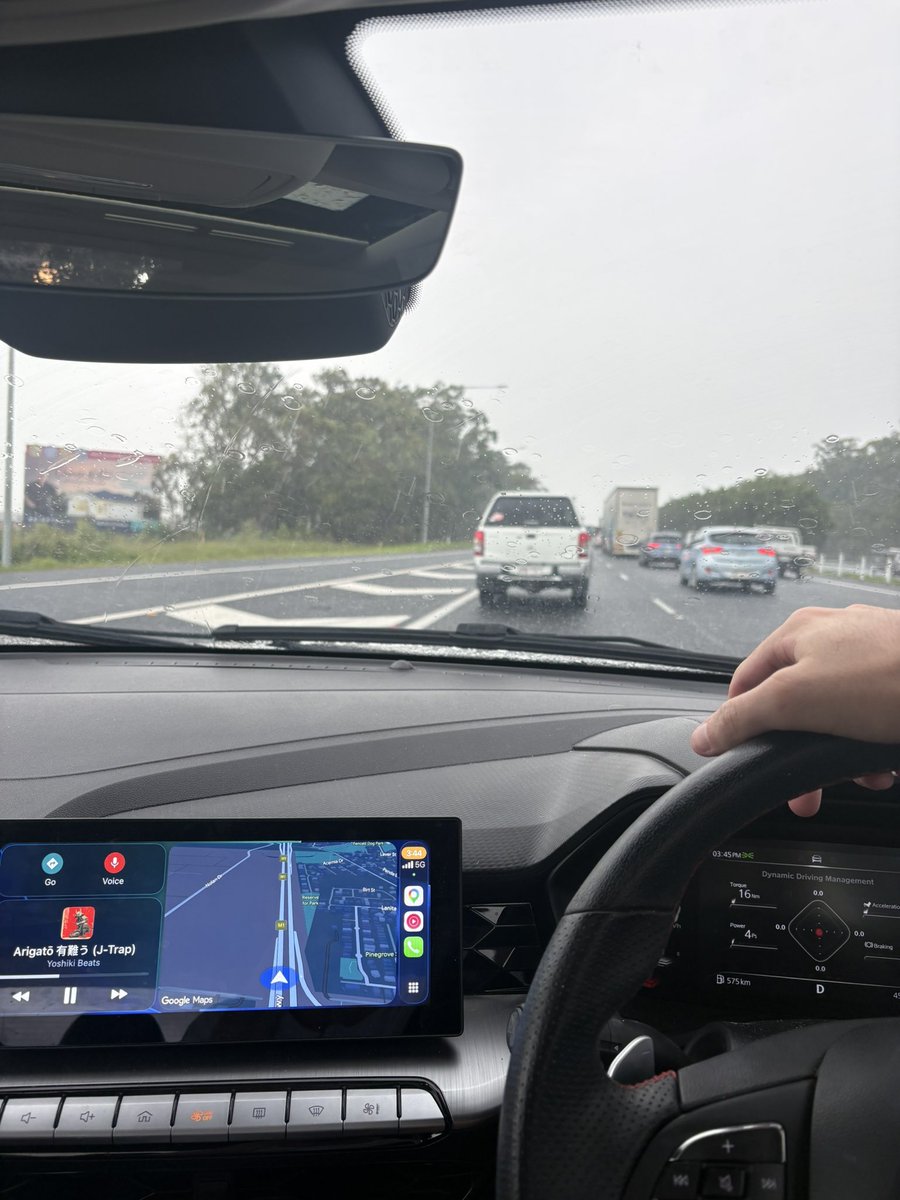 Japanese low fi trap during the rain with traffic really be setting the mood