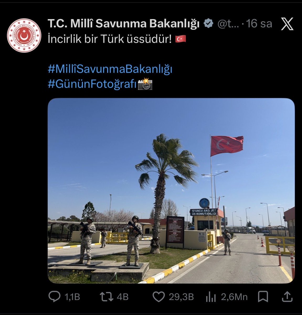 O sırada büyük resmi önceden gören biz: