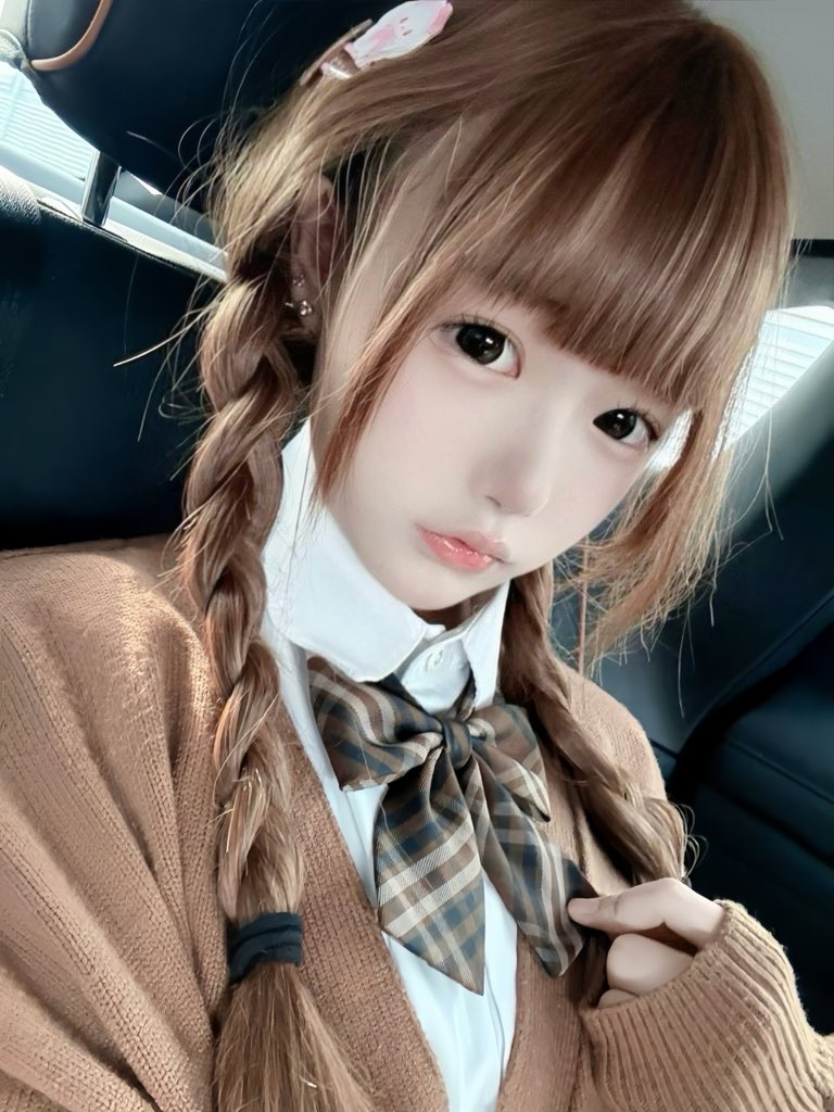 梦露5年全国一二线学生Cos网红模特经纪🦋 tweet media