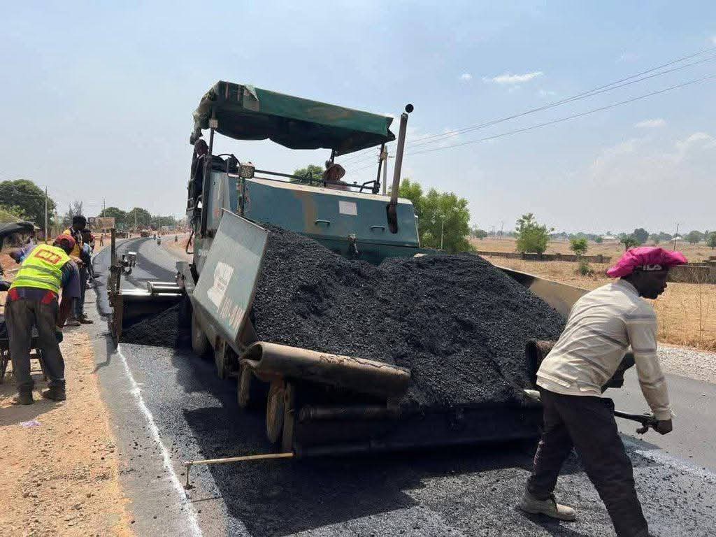 Ruth_Oyiza tweet media