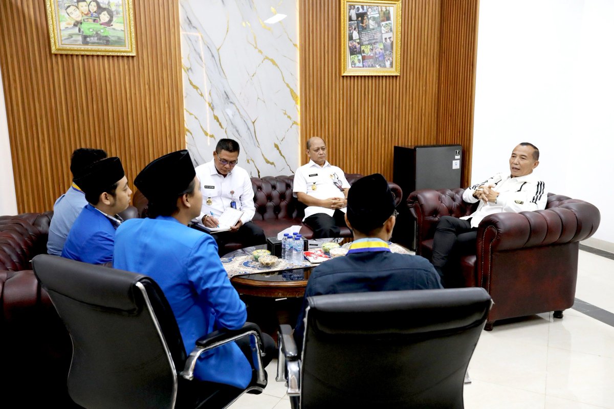 Unhan RI tweet media