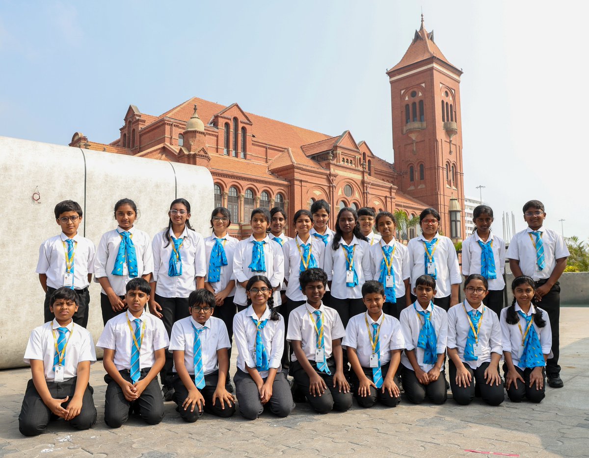 CPS-world tweet media