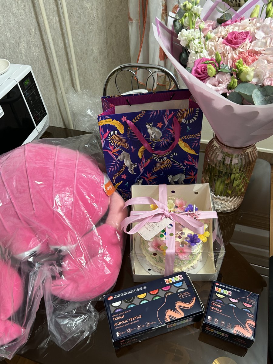 дельфи 🕊 tweet media