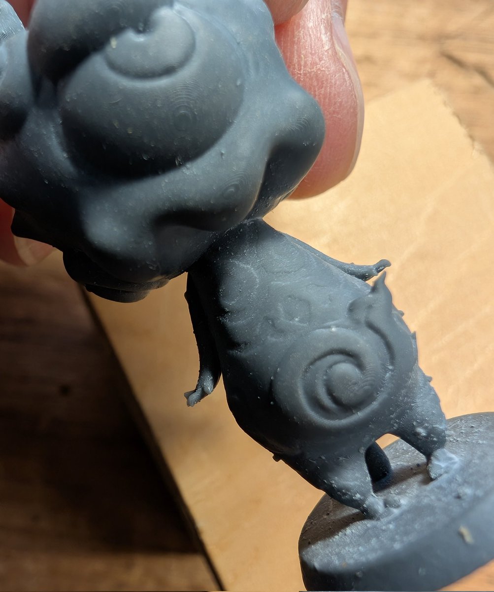 蜘蛛のおじさん tweet media