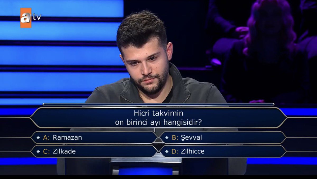 milyonersoru's tweet photo. 🗳️ Kim Milyoner Olmak İster yarışmasında yarışmacının elenmesine sebep olan soru. 

Kimse bilemiyor, doğru seçenek hangisi? 🧐 https://t.co/dQeRc3ngY9