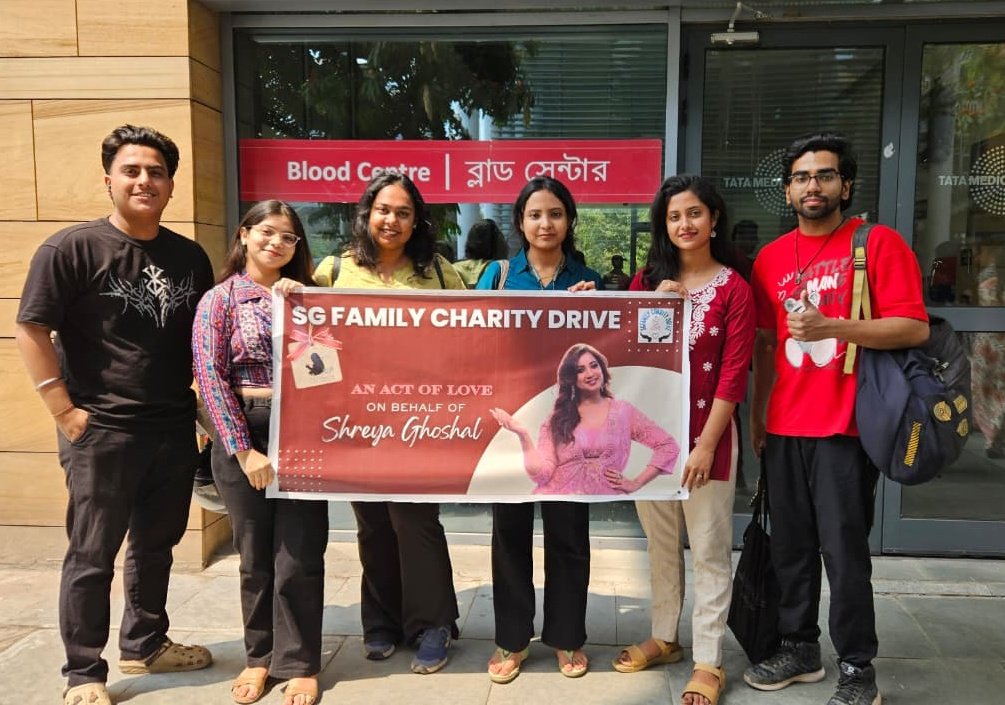 sgian_Progya's tweet photo. A small 'Act of love' for a big inspiration @shreyaghoshal ❤️
We participated in a voluntary blood donation at Tata Medical Cancer Hospital, Kolkata on behalf of @SGFamilyCharity

Proud to do this together with @SamriddhaGuhaSG @Adrija_Bh @SomadritaC https://t.co/YUYEGstoNx