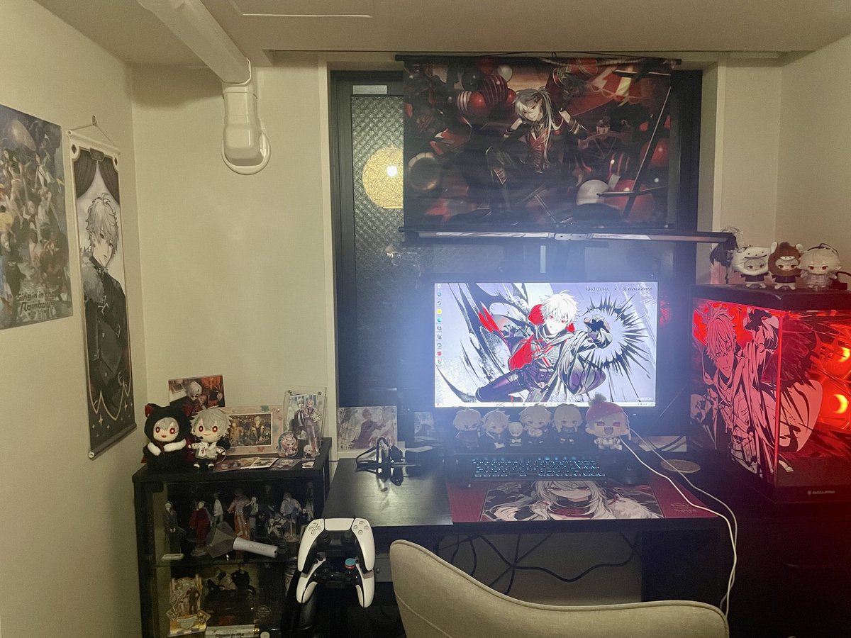 boukoharu0223's tweet photo. 初のゲーミングpc！
(初めてDLしたのはサイレントヒル2)
寝室の一角だけど、めちゃお気に入りです♡
 #葛葉PC買ったよ https://t.co/iYmJKzqsHt