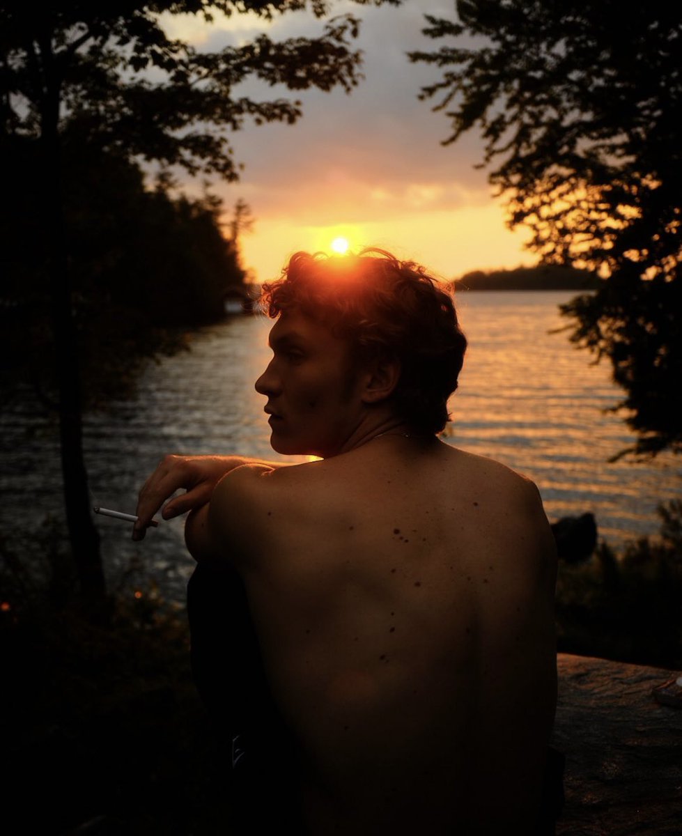 connor_pics's tweet photo. In the cottage

📸jacksonparrell ~ instagram https://t.co/v4cNfwtWJ5