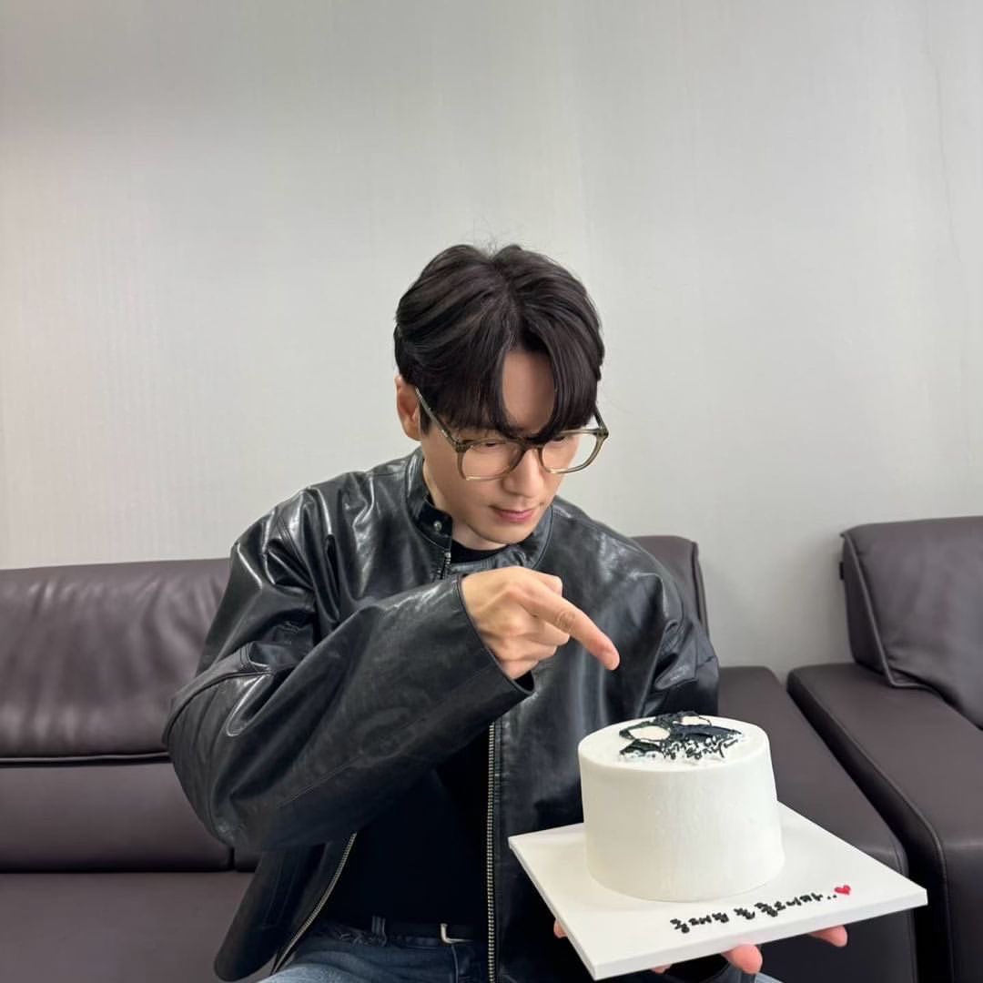 이준혁 얼굴 tweet media
