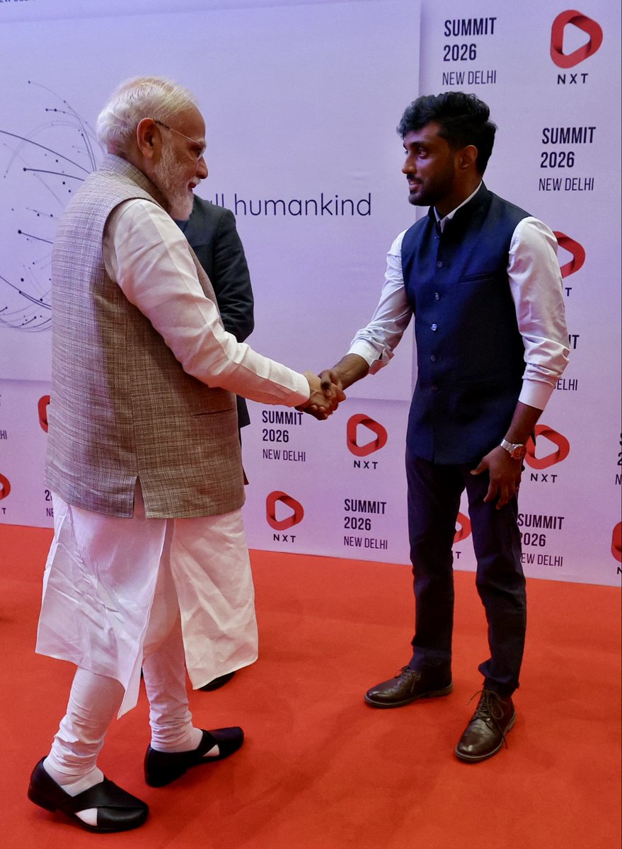 anirudhnsharma's tweet photo. It was a privilege to briefly interact with Hon. PM @narendramodi at the NXT Conclave in New Delhi. His curiosity about space and the possibilities it holds for India was striking, and his confidence in the role that space startups will play in shaping India’s future was very inspiring to hear.

@nxt_conclave