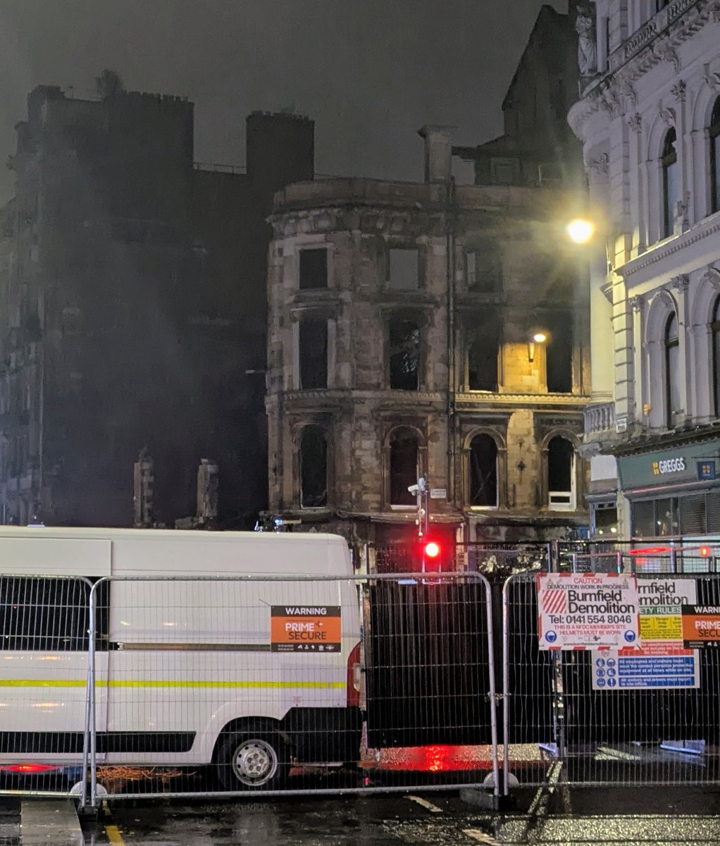 Andy Clark tweet media