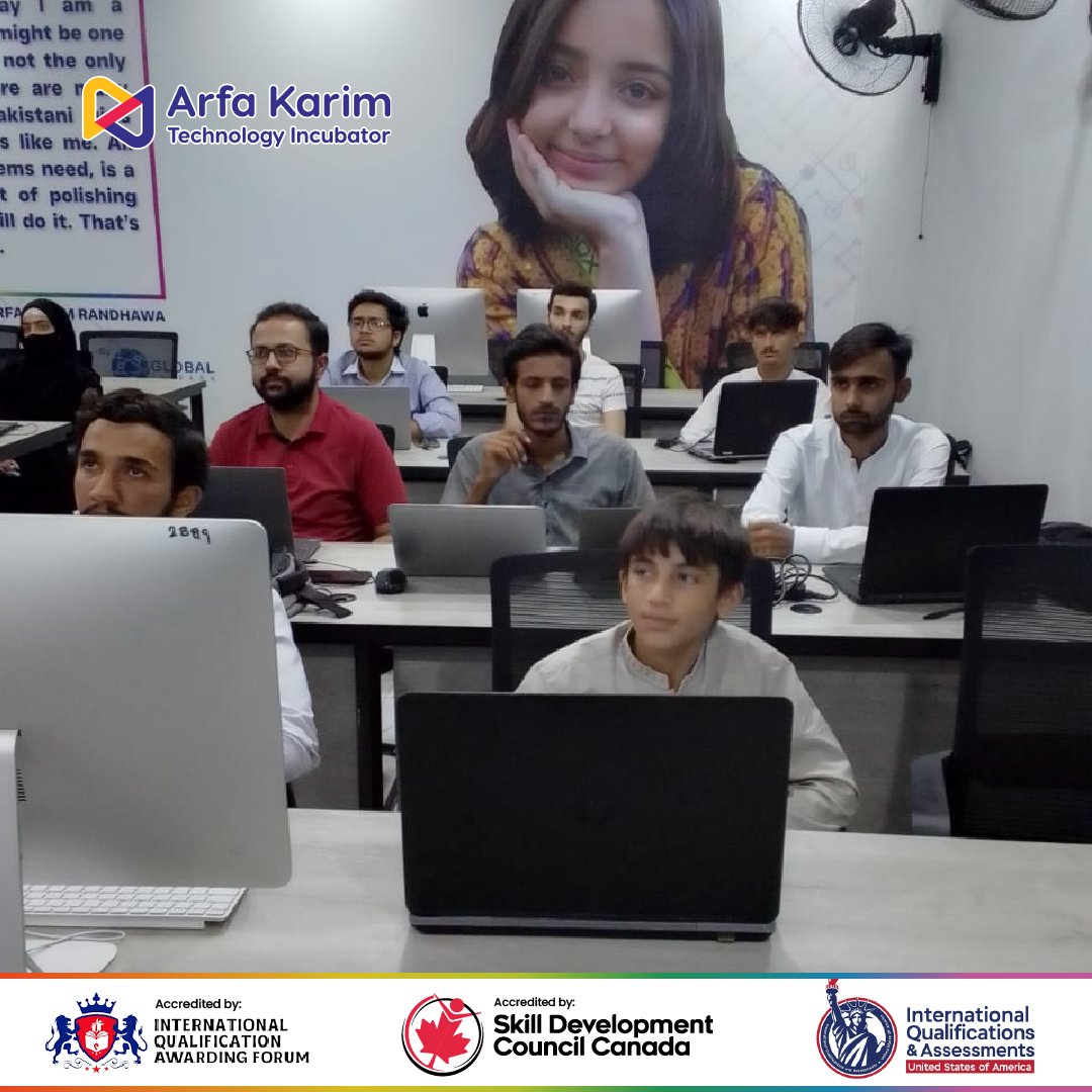 ArfaKarim_Tech's tweet image. GRAPHIC DESIGNING TRAINING | AKTI GULSHAN-E-RAVI CAMPUS!
Unleash your creativity with our Graphic Designing Training  learn the fundamentals of visual designs.

APPLY:lnkd.in/dAVB4GnK
0321-1119651 #AKTI #GraphicDesign #GraphicDesignTraining #CreativeSkills #DesignThinking