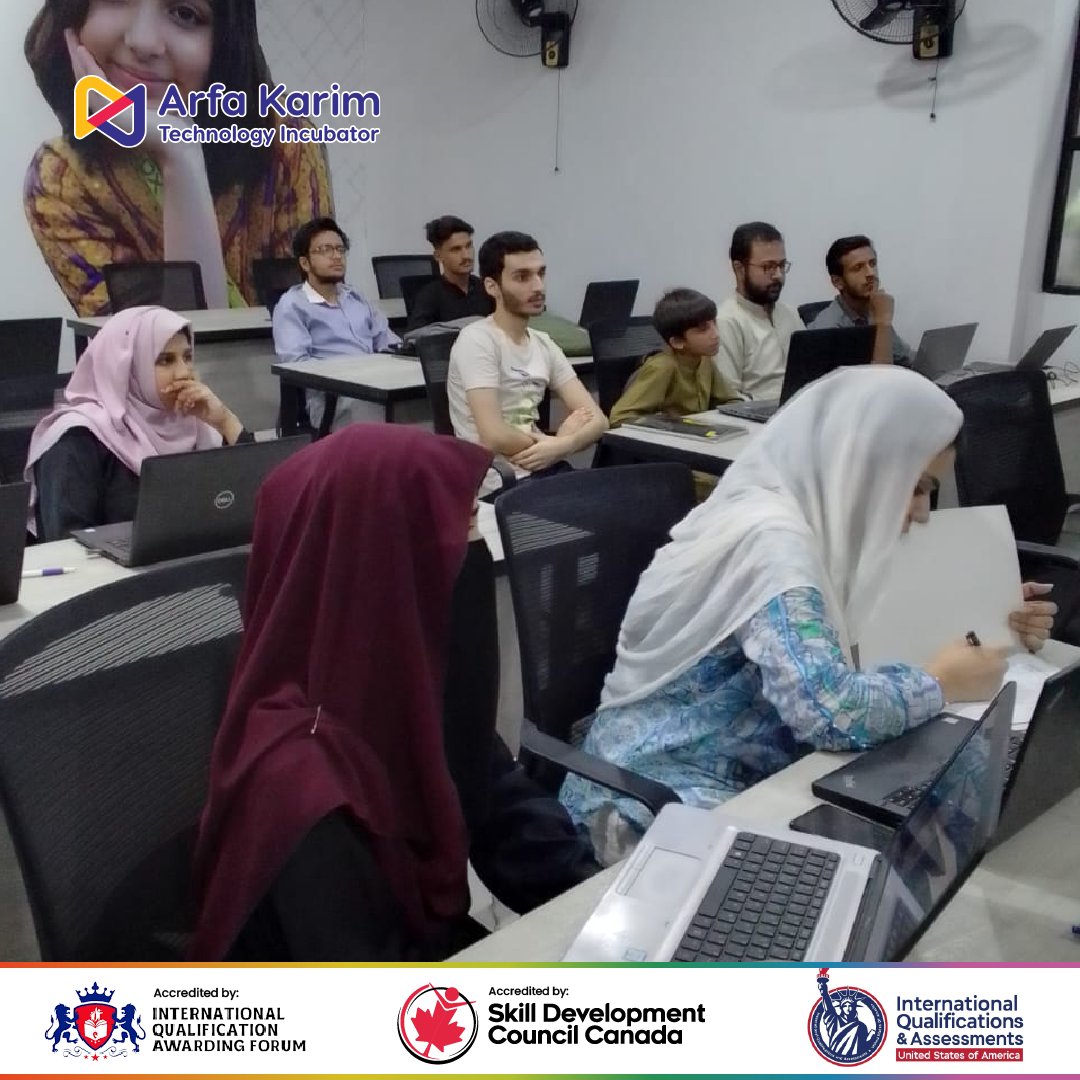 ArfaKarim_Tech's tweet image. GRAPHIC DESIGNING TRAINING | AKTI GULSHAN-E-RAVI CAMPUS!
Unleash your creativity with our Graphic Designing Training  learn the fundamentals of visual designs.

APPLY:lnkd.in/dAVB4GnK
0321-1119651 #AKTI #GraphicDesign #GraphicDesignTraining #CreativeSkills #DesignThinking