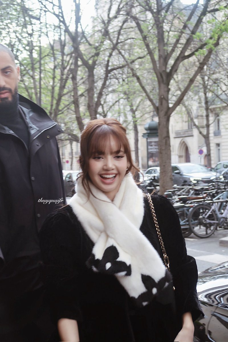 𝐳𝖔𝖊𝖑— tweet media