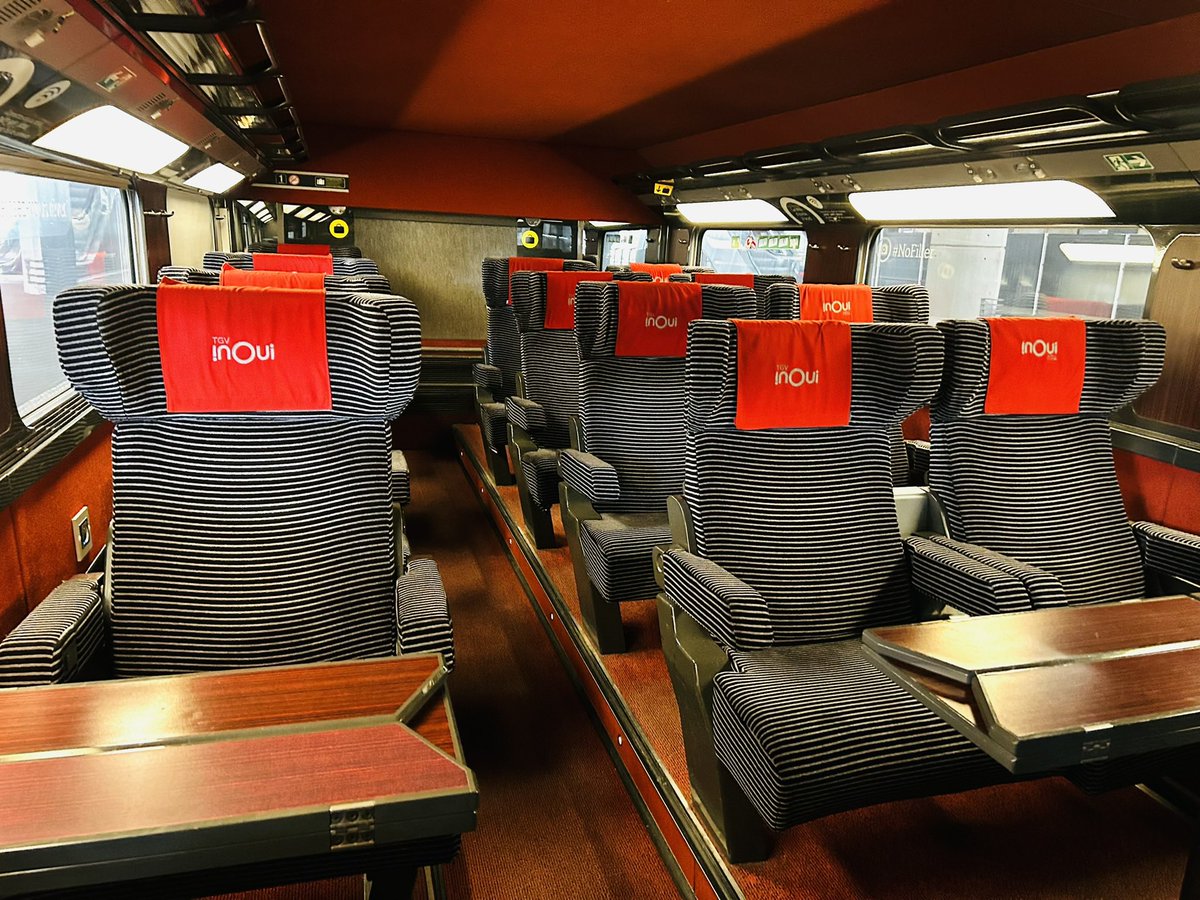 𝔍ulien tweet media