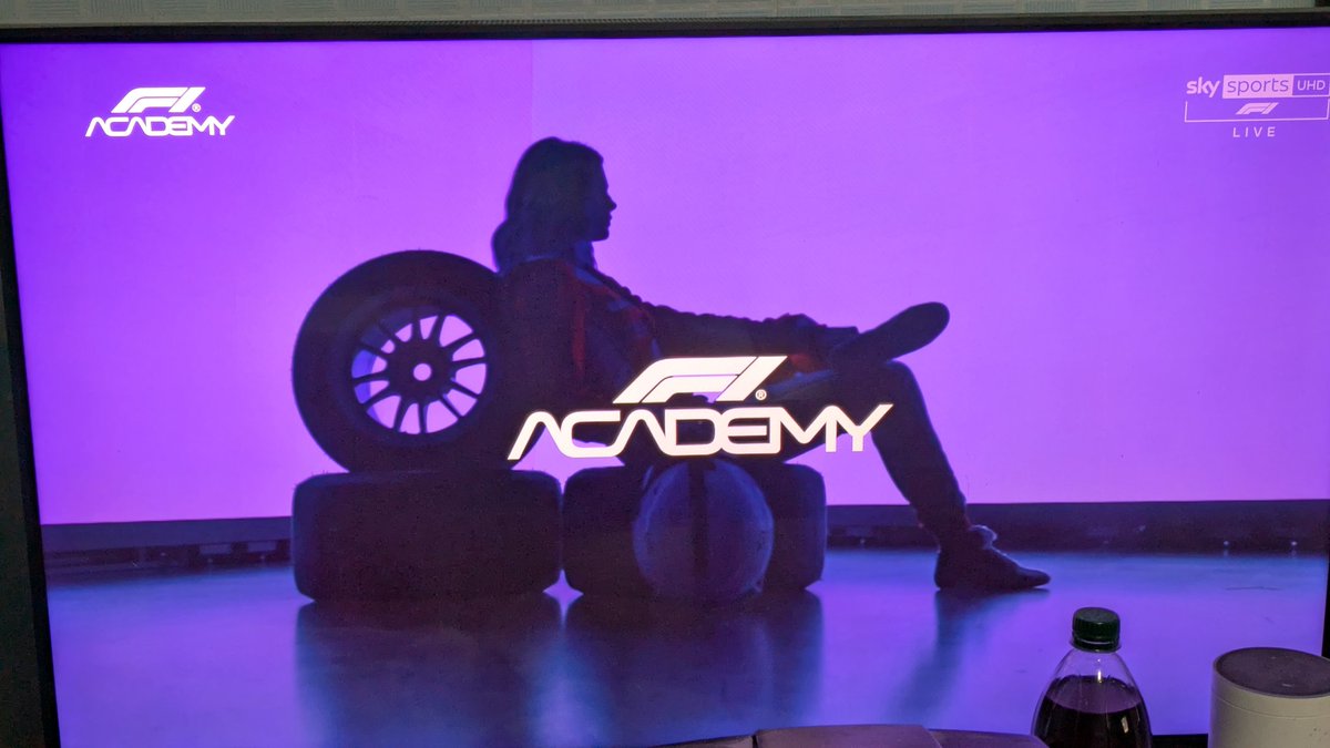 Jessica Ball tweet media