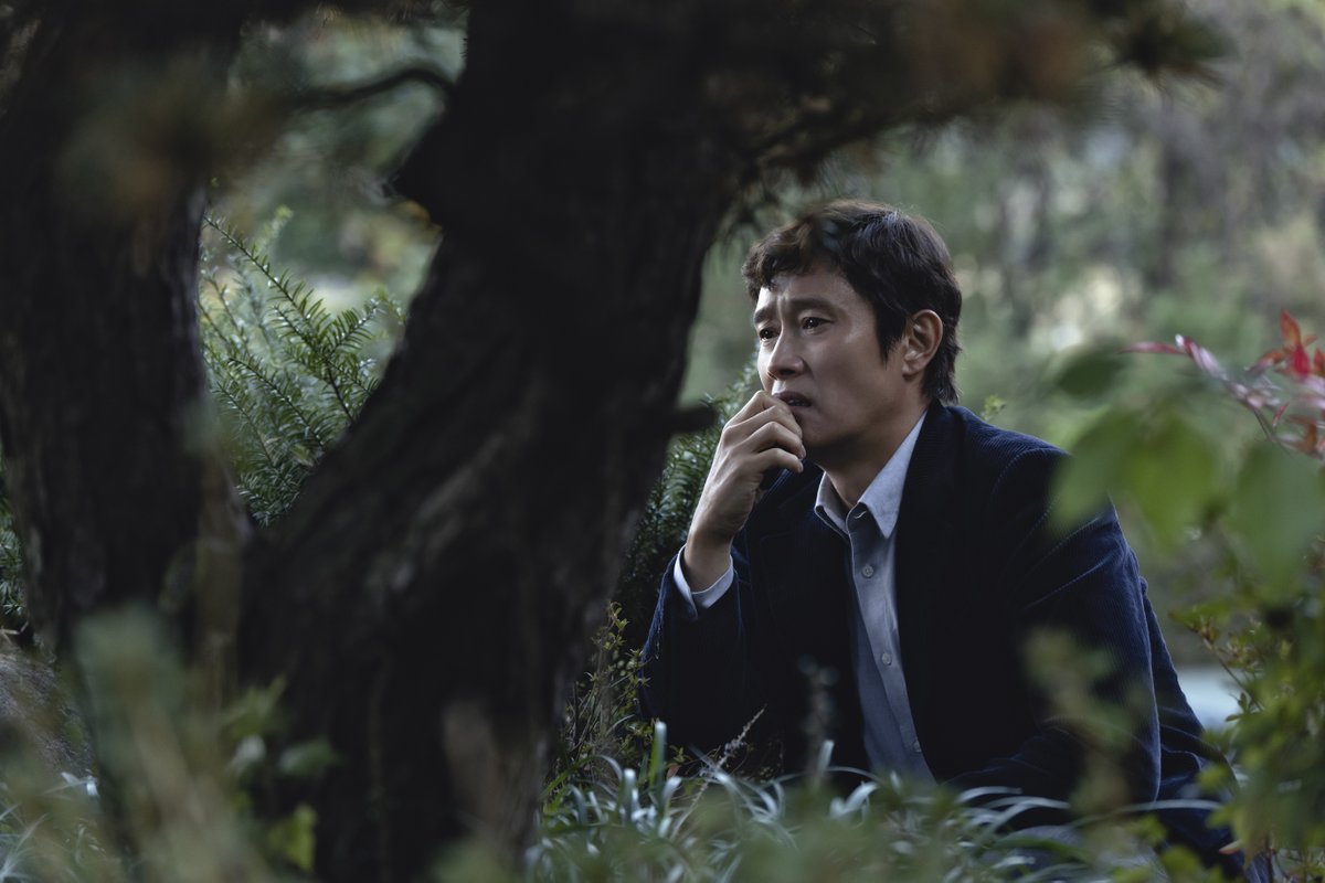 ◤#しあわせな選択
　 映画クイズ #5 ◢

難易度：★★☆☆☆

ボムモとアラの家に潜入するとき、
マンスが着ている作業用サロペットの色は？

気づいた方は、リプライ or 引用RPで
あなたの推測を教えてください‼️

映画『しあわせな選択』絶賛上映中🎬