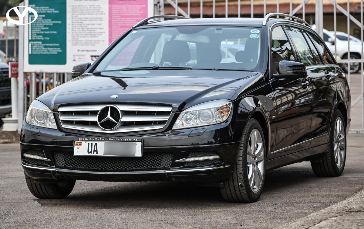 yuasatrading's tweet photo. ✨ Friday Feature
🚙 Mercedes-Benz C200 (2010)
Elegant black exterior, premium interior, 1800cc petrol, automatic.
Smooth German engineering for comfortable Kampala city drives and long trips.

📞 Book your test drive today.
#YuasaLtdUg #MercedesBenz #FridayFeature #UsedCarsUg https://t.co/MTpVbIaRUi