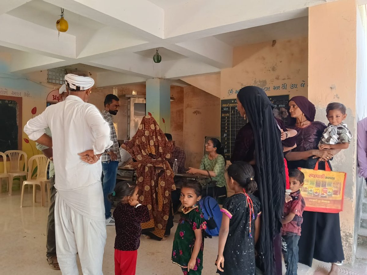 Mamlatdar Dwarka tweet media