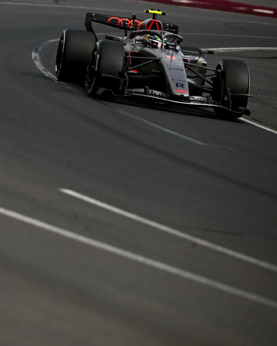 🚨| Innovative F1 | Audi: it is the only car with eight-pumping front calipers:

— Audi's R26 stands out with its innovative Brembo calipers featuring eight pumps, a novelty allowed by the 2026 regulations. This unique feature sets it apart from other teams, showcasing Audi's