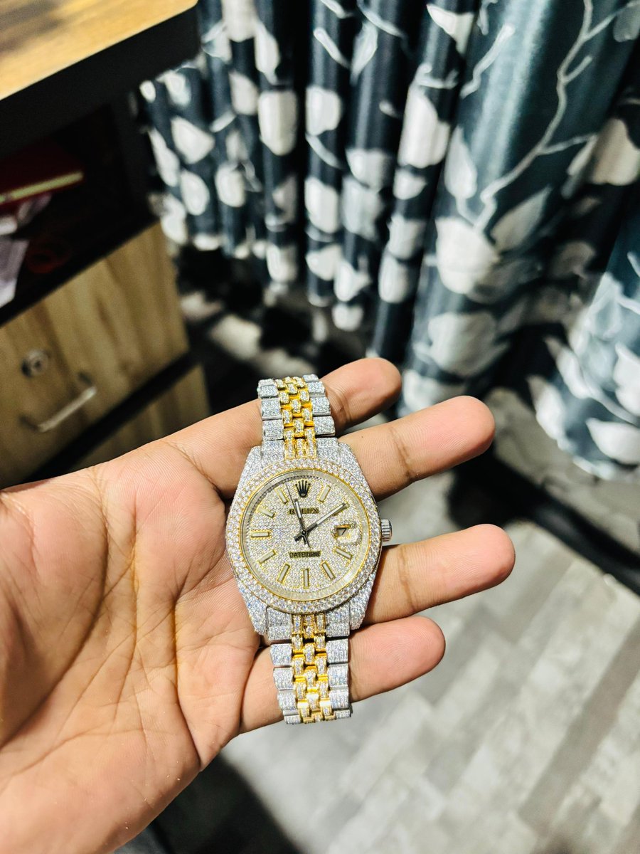 Luxurious Exclusive Watches &Jewellery🇬🇭 tweet media