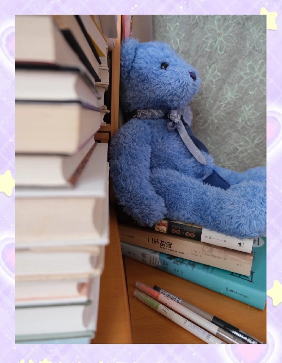 PolianaFerrei12's tweet image. "Old items aren’t trash—they’re stories waiting for new chapters!  Sort, donate, or upcycle your clutter today. #DeclutterWithPurpose #OldStoriesNewLife"