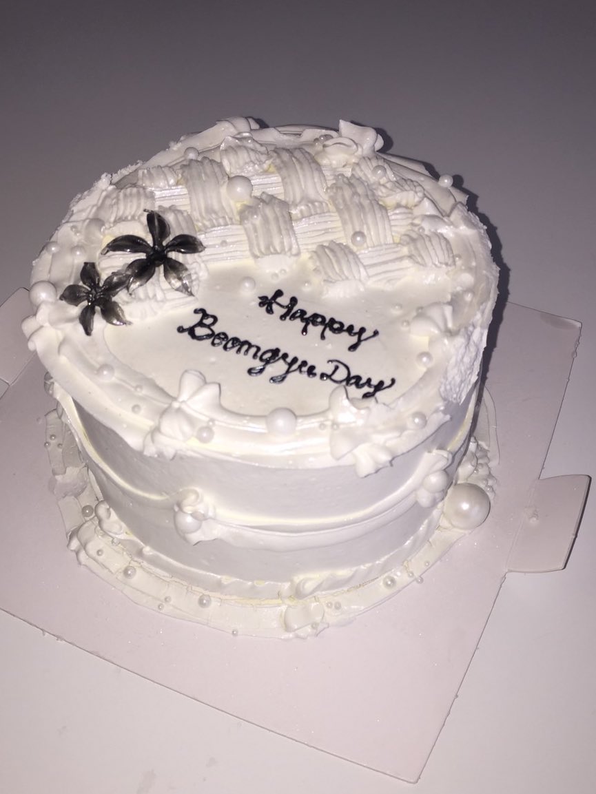  ︎︎ tweet media