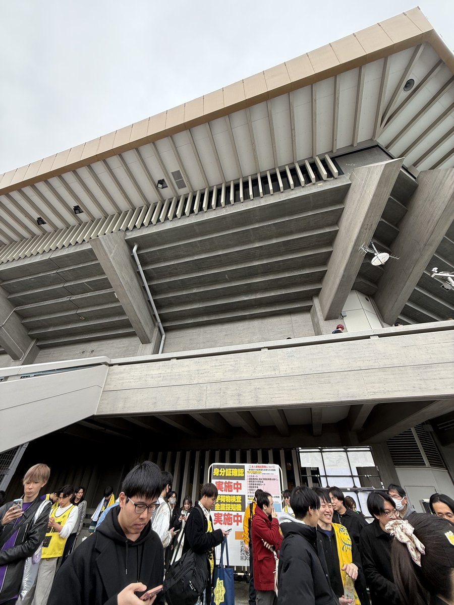 リンク tweet media