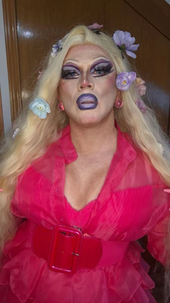 DragCandyHot's tweet photo. Una #Draga #Drag #DragQueen preparada para la primavera... https://t.co/PhtUCHreQd