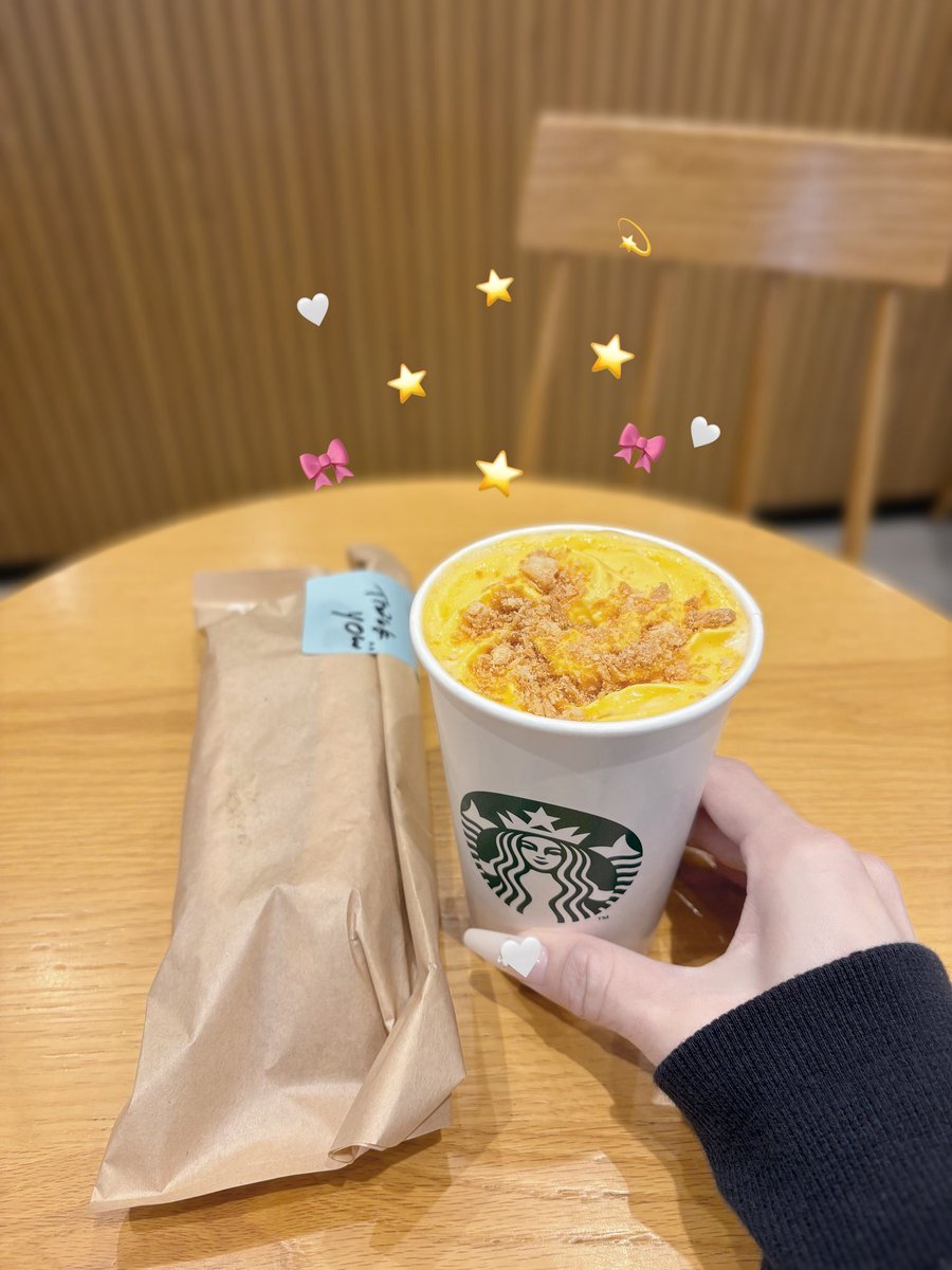 𝑀𝑎𝑖❤︎ tweet media