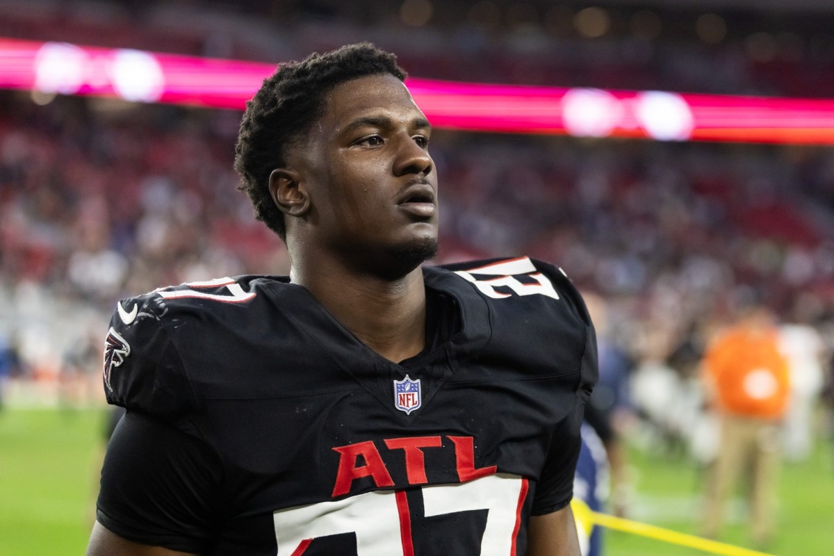 Free Agency 2026, James Pierce Jr. inculpé pour crimes : les 9 infos NFL de vendredi -  touchdownactu.com/351522/free-ag…