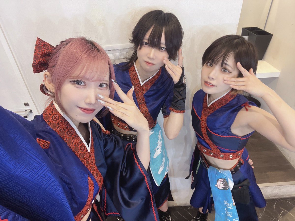 FRONTIER IDOL SUMMIT tweet media