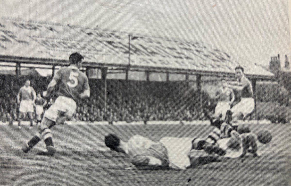 BygoneChelsea tweet media