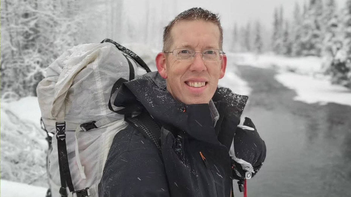 veefly__ tweet media