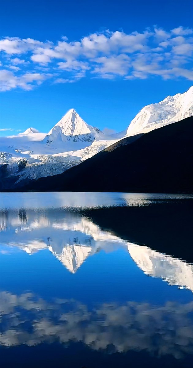 MOHITHYDRA2's tweet image. "What if your next time loop isn’t a curse—but a chance to rewrite everything  New indie drama Echoes of Now drops Friday—don’t miss the twist that’ll make you rewatch every scene. #TimeLoopDrama #IndieGem"