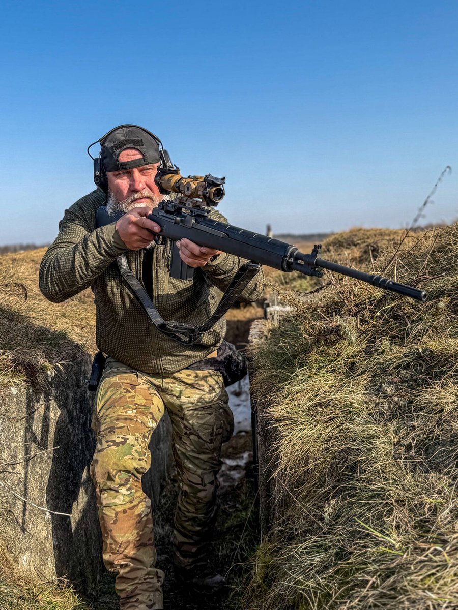 RedWinOptics's tweet photo. ✨ WHITEEAGLE 1-10X28 FFP
Precision redefined.
Clear sight, sharp shot.
#NewProduct #OpticsLife #Hunting #TacticalGear https://t.co/uKFdI4kHqi