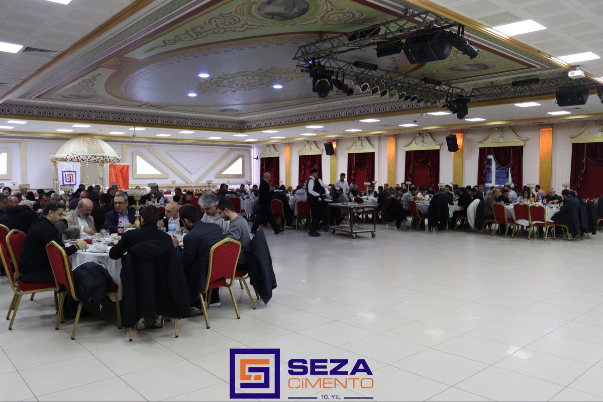 SezaCimento's tweet photo. Seza Çimento ailesi olarak çalışma arkadaşlarımızla iftar soframızda buluştuk. Birlikte olmanın ve paylaşmanın güzelliğini yaşadığımız bu akşam için tüm ekip arkadaşlarımıza teşekkür ederiz. 

#elazığ #malatya #sezacimento #sycsgroup https://t.co/xSyhSWGt8d