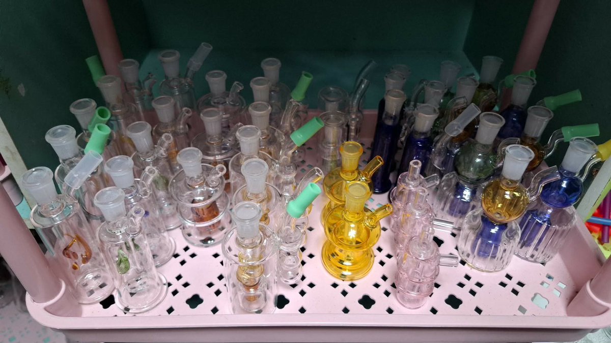 ขายตุ้มแก้ว โจ๋แก้ว บ้องแก้ว ราคาถูก tweet media