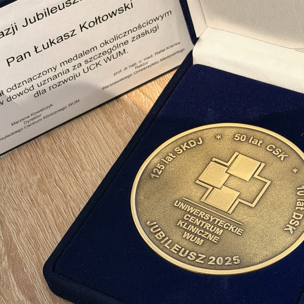 DrKoltowski's tweet photo. Truly honored for this recognition for contributions to the development of the University Clinical Center of the Medical University of Warsaw (UCK WUM).

Grateful and humbled. This recognition reflects the work of an incredible team I have the privilege to work with every day.

Thank you. We keep moving forward.