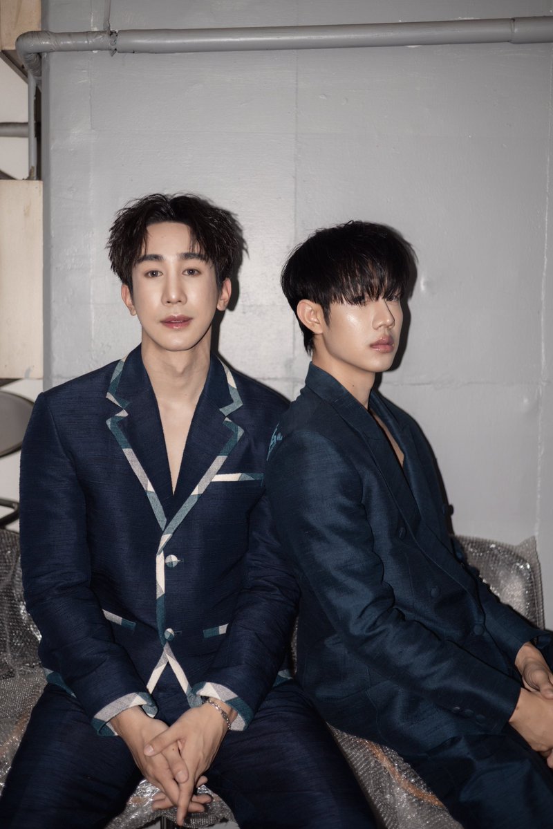 DeeHupHouse tweet media