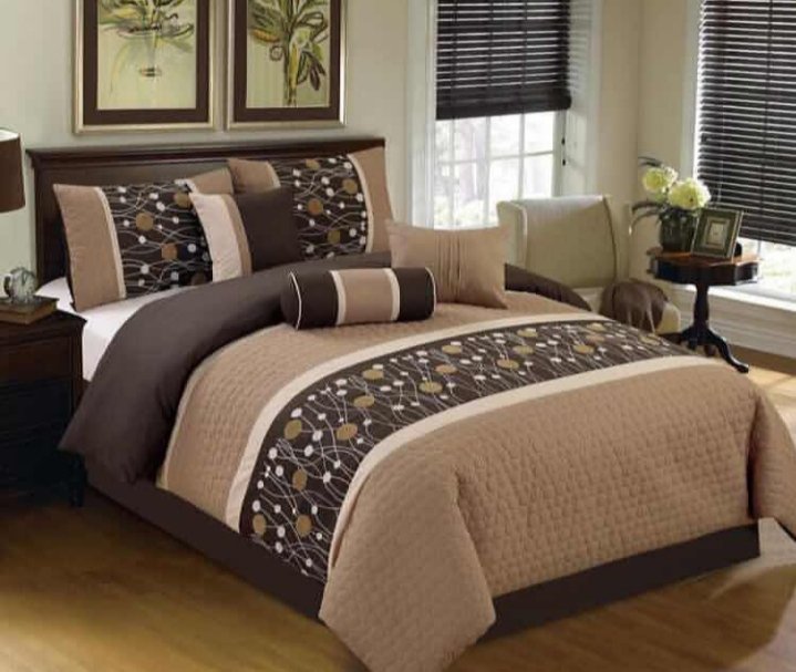 vickyomolara's tweet photo. Very comfy and soothing cotton bedspreads 🩷.

6*7 bedsheets ONLY 9,500 each.

📍Ilorin https://t.co/hbmuTMslyq
