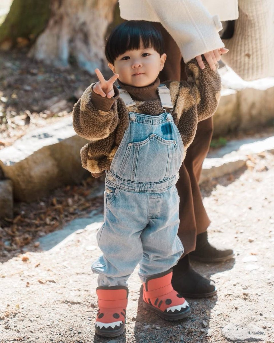 ✱⊹｡ᑭEᗩᖇᒪᵛ ◡̈ ︀ˢᵖᵒⁱⁱ tweet media