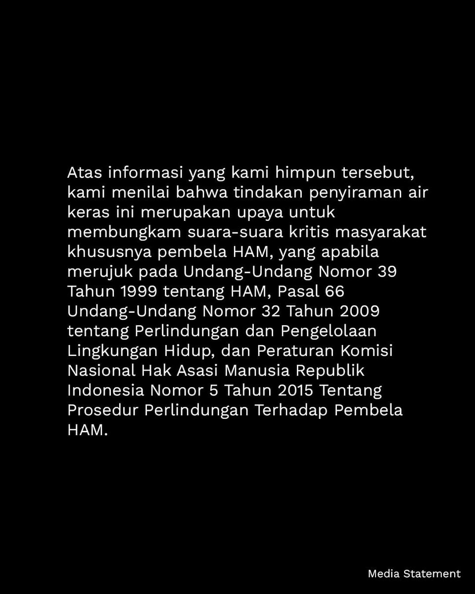andikamalreza's tweet photo. Teman2 inget aktivis yg beberapa waktu lalu terobos rapat tertutup pas bahas RUU TNI? Gw dapat kabar hari ini, kalau dia kena siram air keras.

Padahal kemarin gw baru aja ketemu pas Kamisan & ngobrol lama sama dia, ya Allah… Namanya Andrie Yunus, mengalami luka bakar sekitar 24%. Kejadian ini terjadi sesaat setelah Andrie rekaman podcast di kantor YLBHI dengan tema “Remiliterisme & Judicial Review di Indonesia”.

Mohon doanya ya semua teman teman. Bantu sebarin juga info di bawah ini yaa guys. Makasi semuanya 🙌