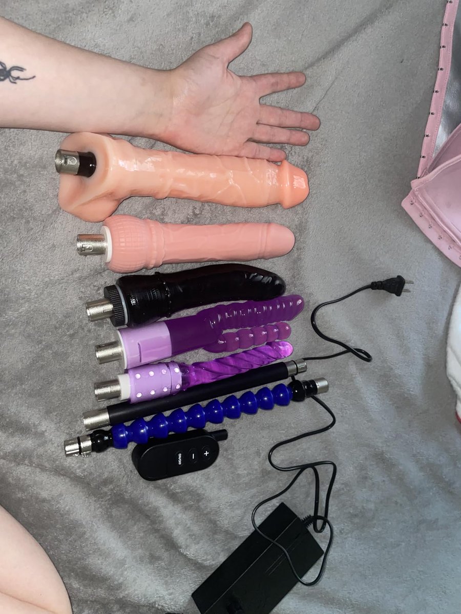 Sextoys welfare tweet media