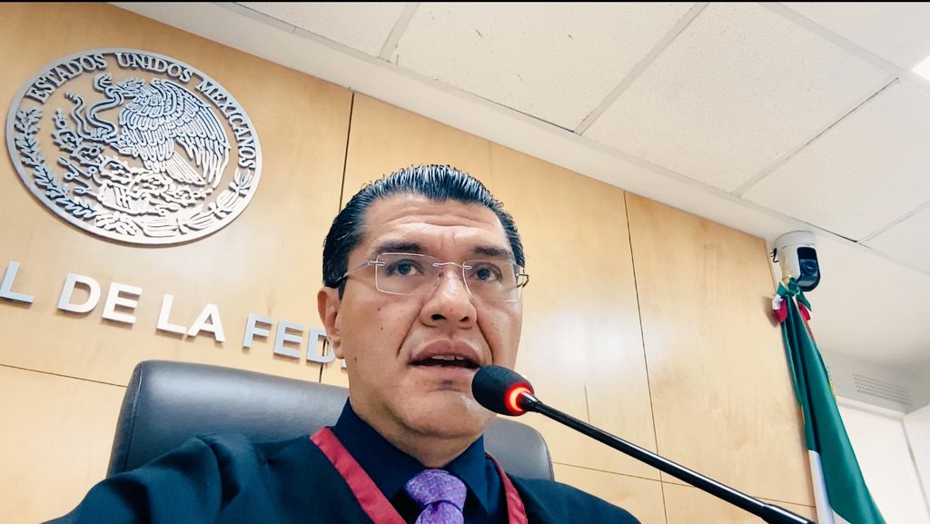 armando badillo tweet media