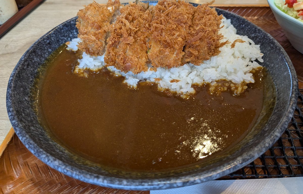 今日は誕生日と、誕生日に当日手術を経験し、遅めのお昼を取っています。

皆様も不調と感じたら無理せず、仕事を休まれてください。