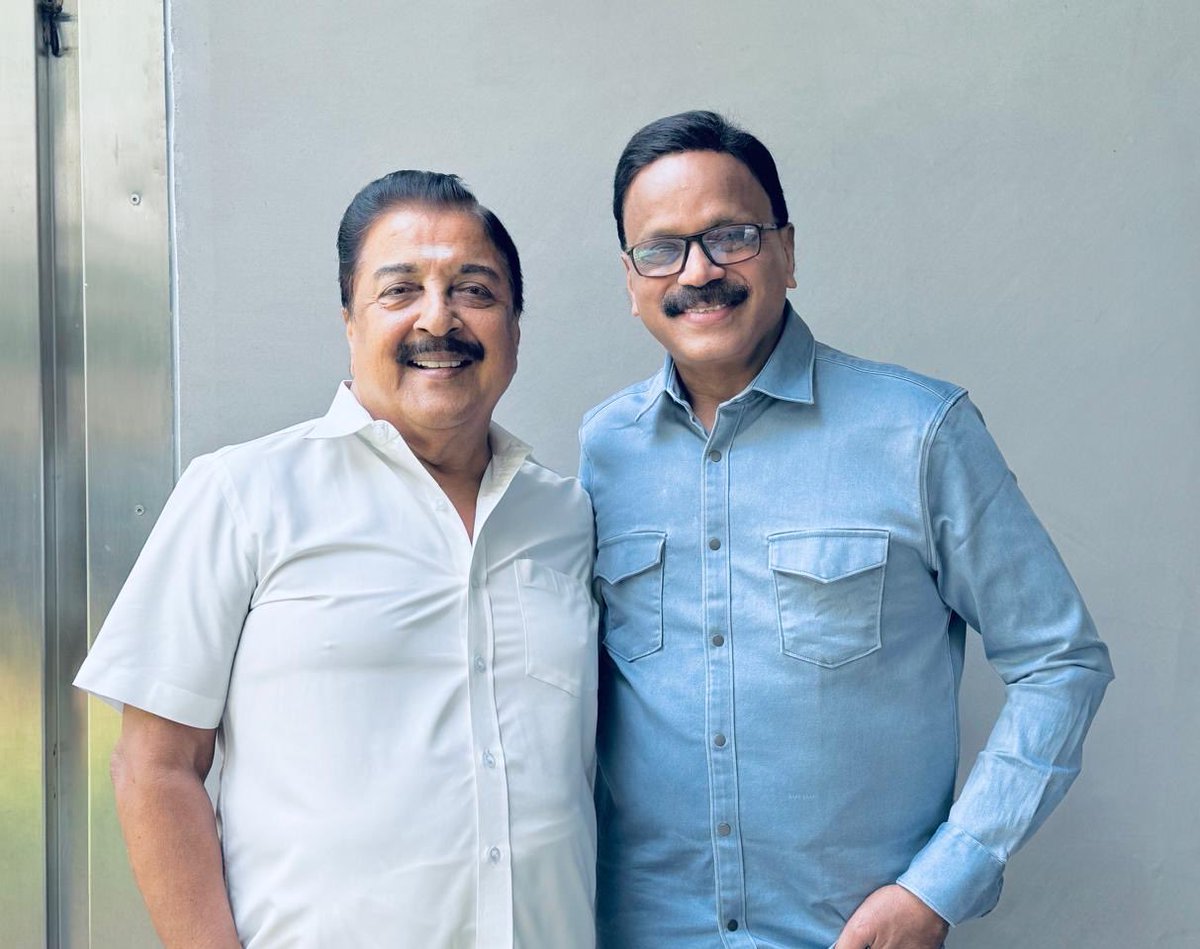 Dhananjayang's tweet image. Meeting my Guru #Sivakumar sir is always a privilege and pleasure. Happy to meet him today and chat after a few months 💐🙏